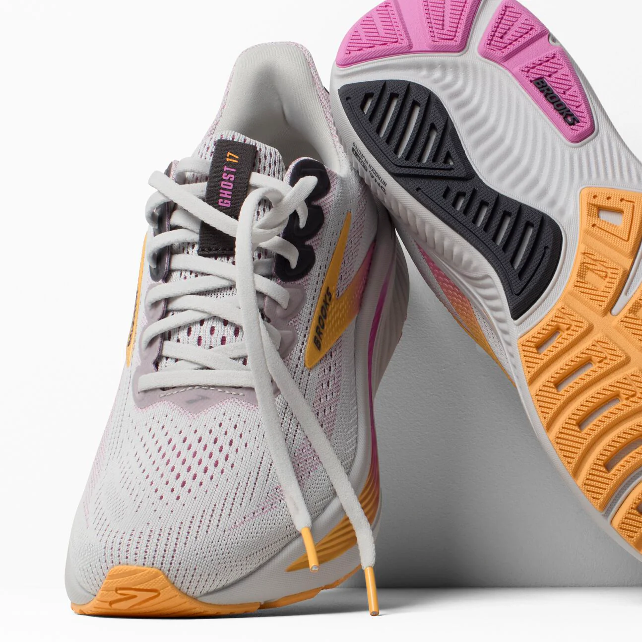 Brooks Women's Ghost 17 - Image 10
