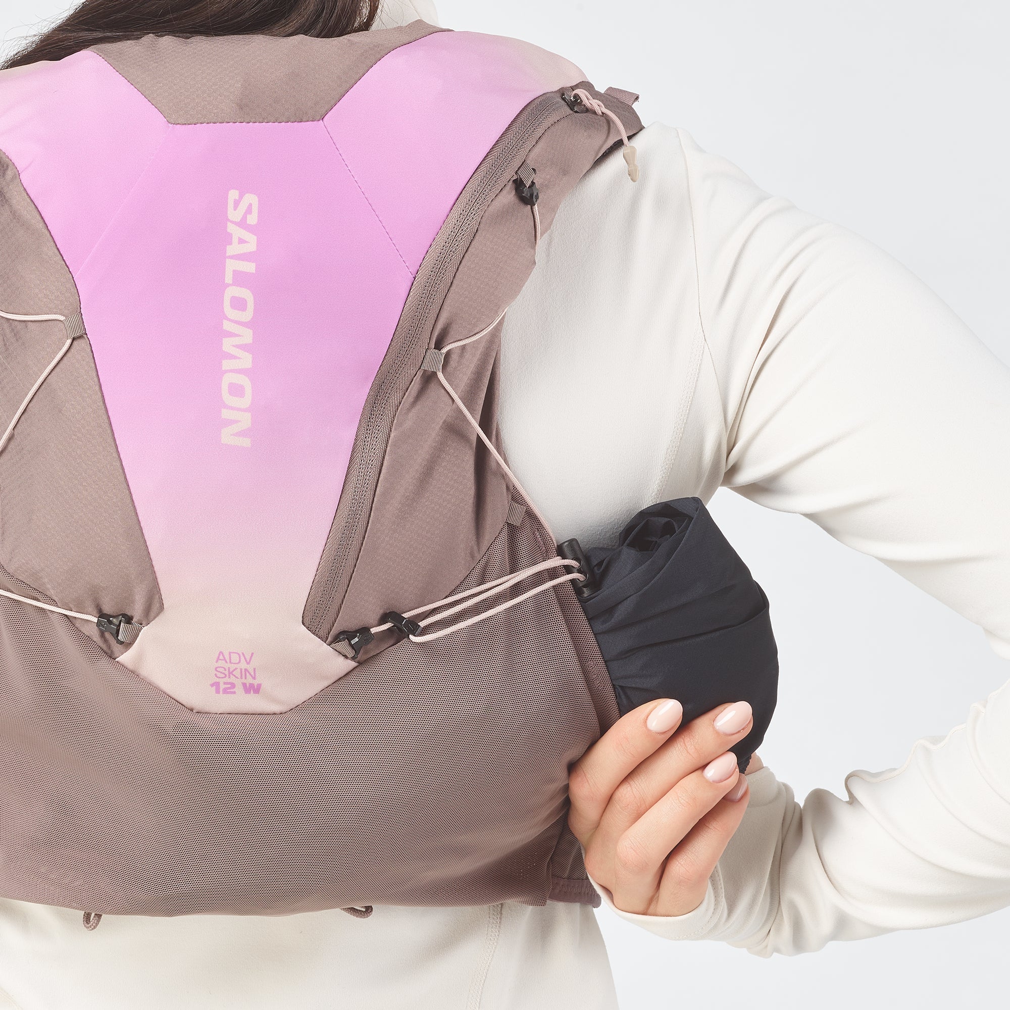 Salomon Women's ADV SKIN 12 Gradient Set - Image 7