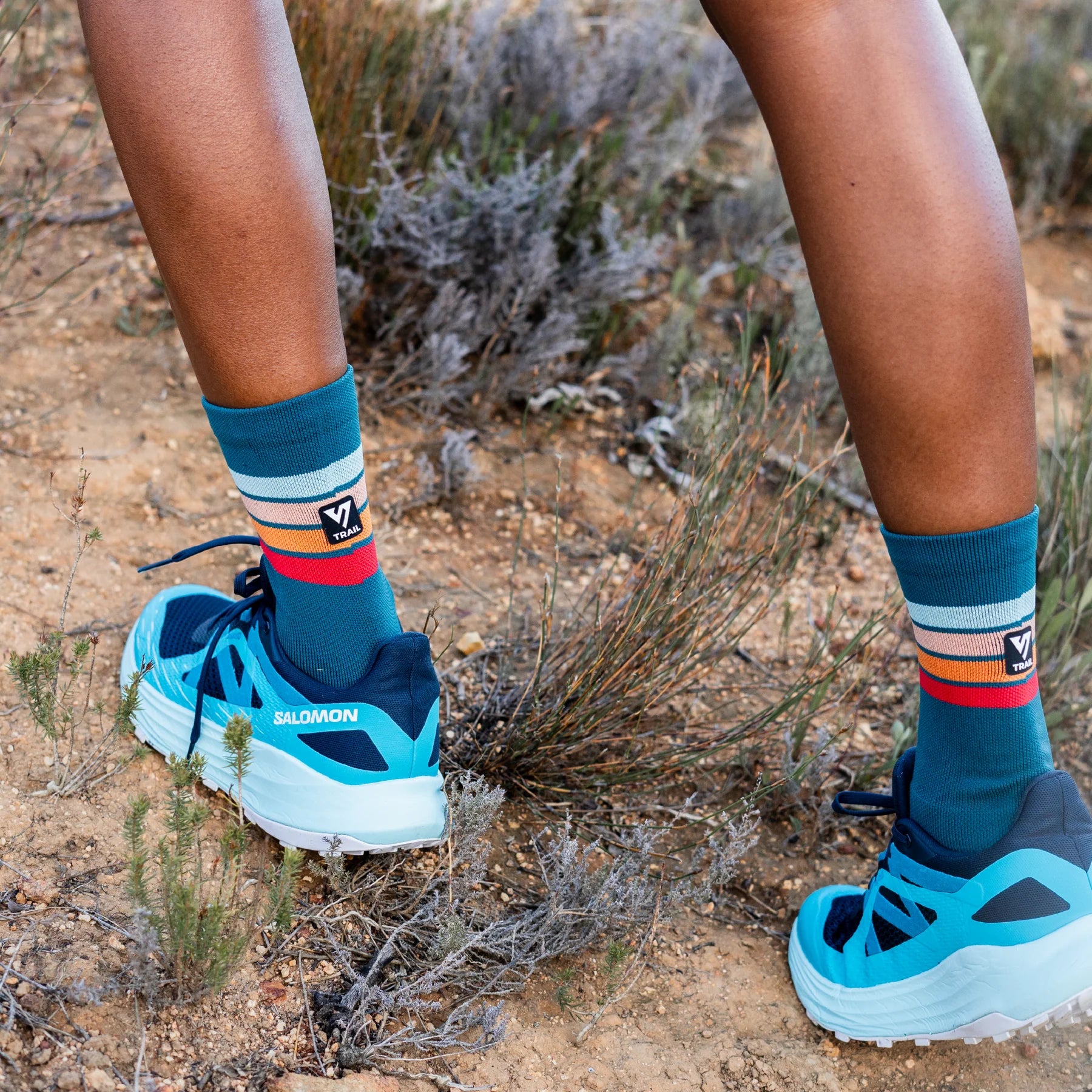 Versus Dusk Trail Run Crew Socks - Image 4