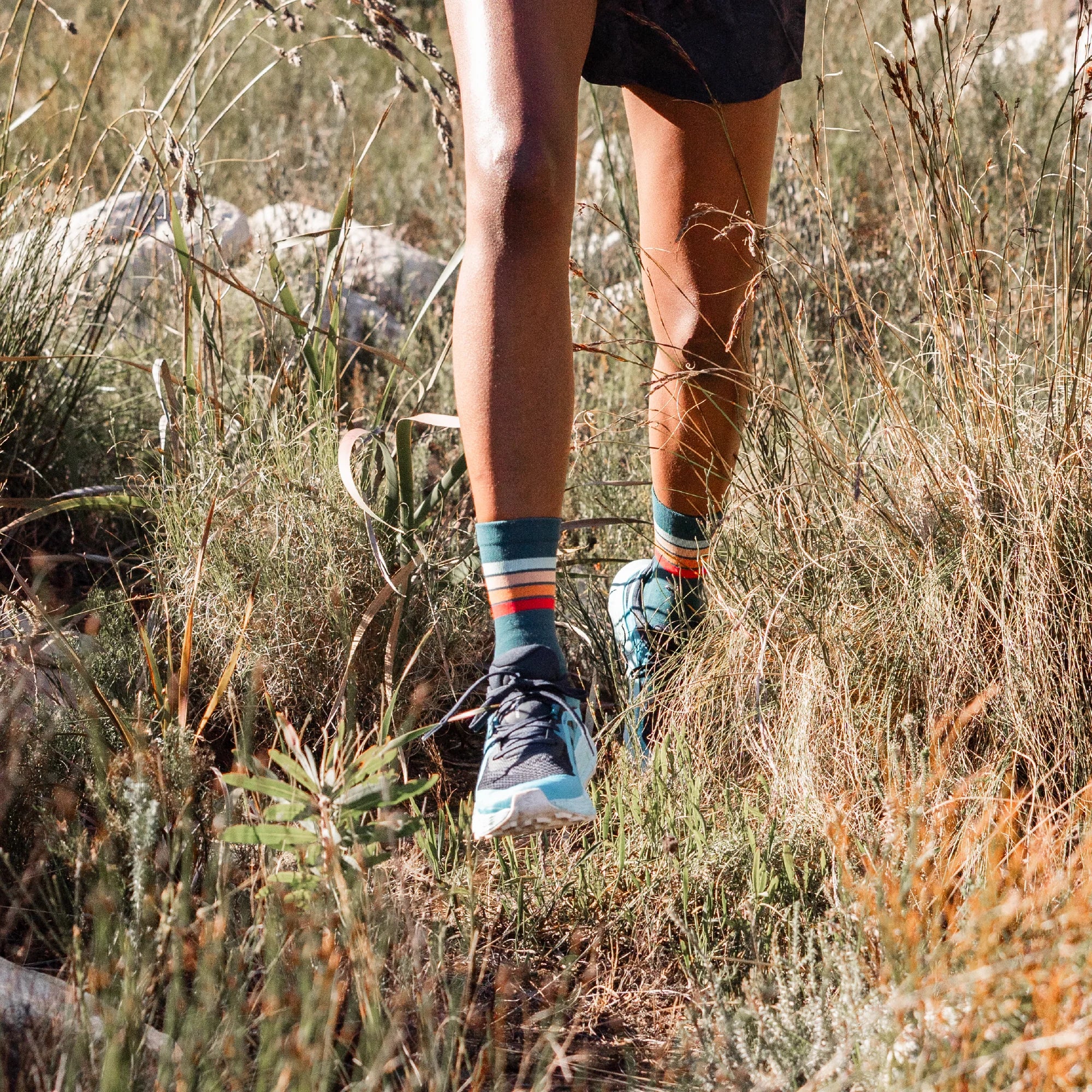 Versus Dusk Trail Run Crew Socks - Image 5