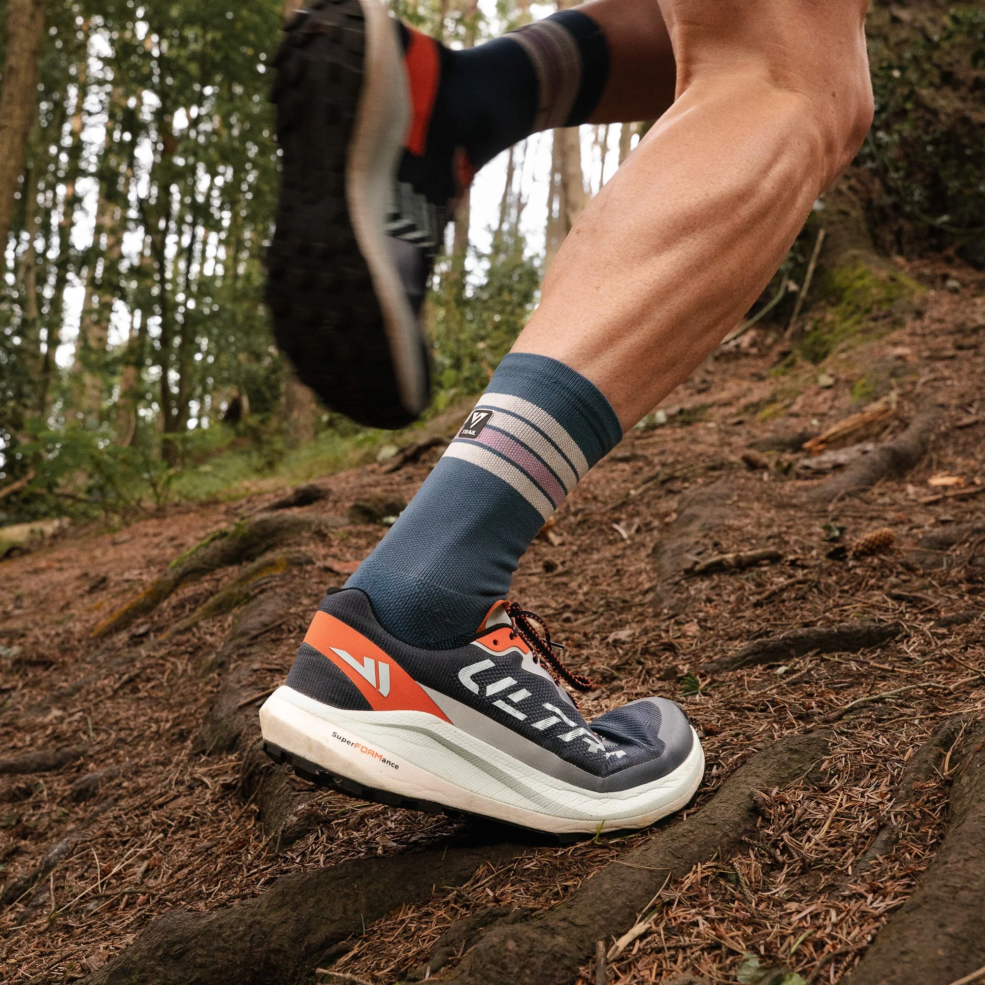 Versus Misty Lake Trail Run Crew Socks - Image 3